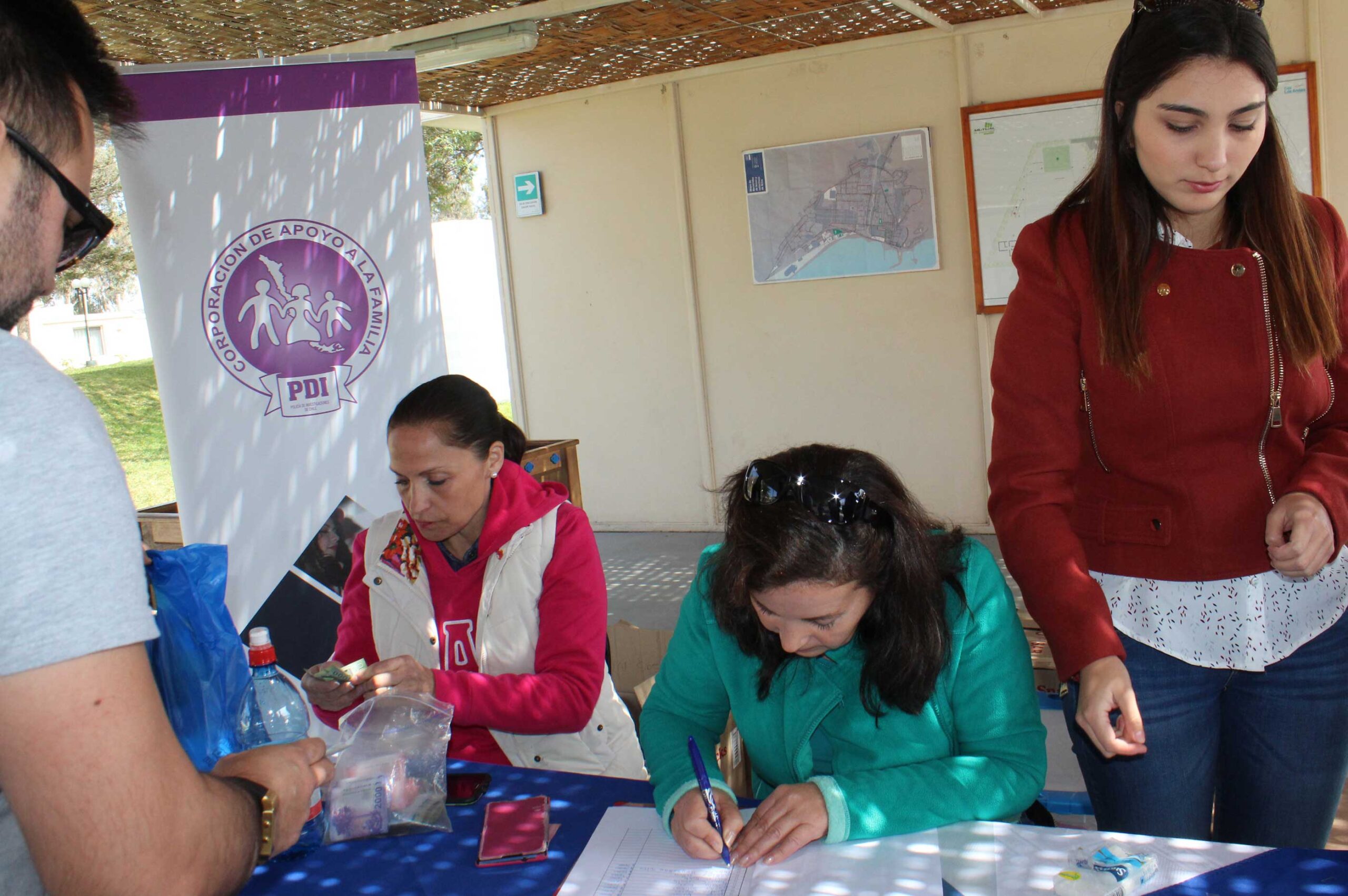 ARICA CELEBRÓ A SUS NIÑOS EN FAMILIA 3