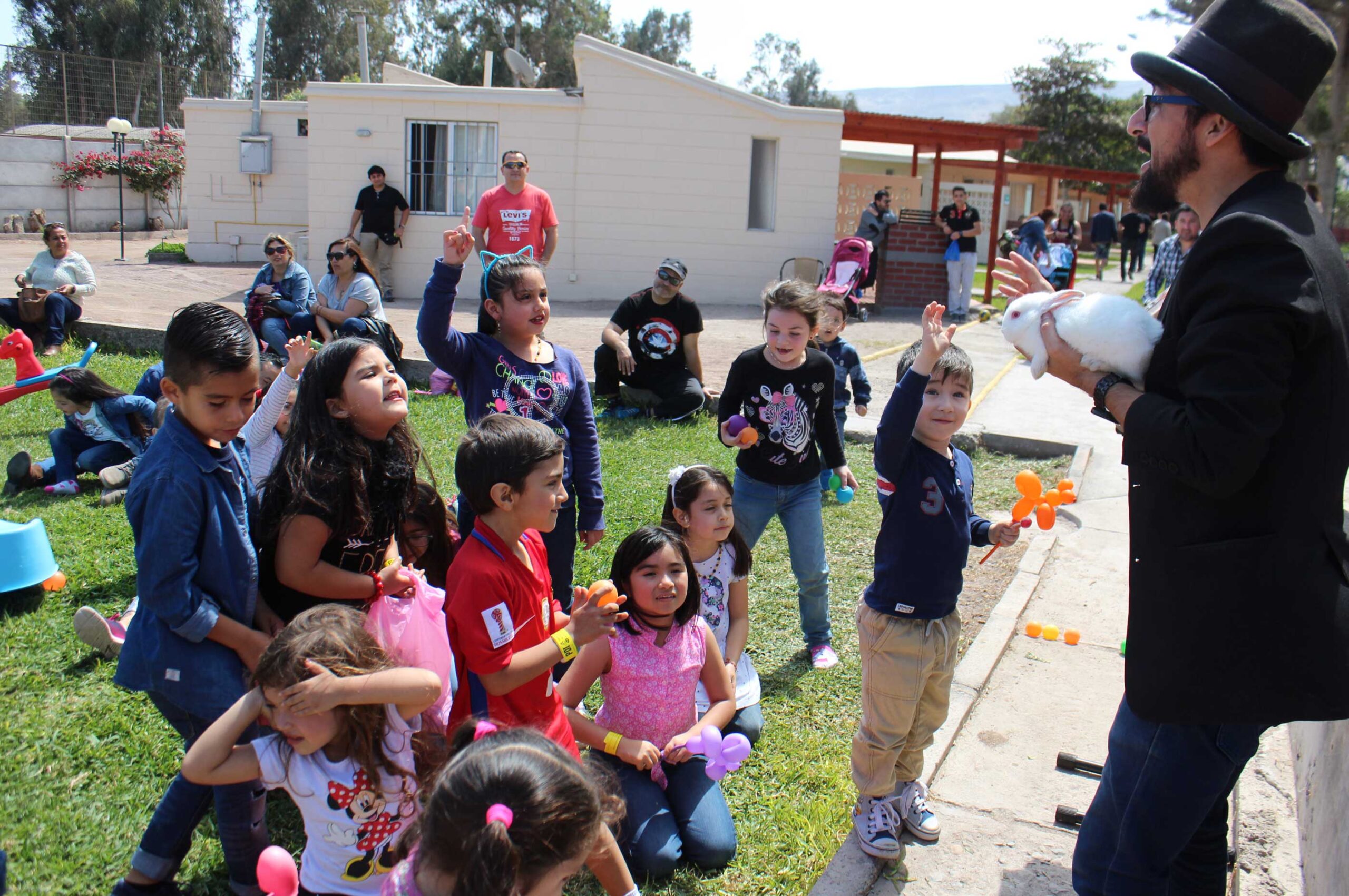 ARICA CELEBRÓ A SUS NIÑOS EN FAMILIA 6