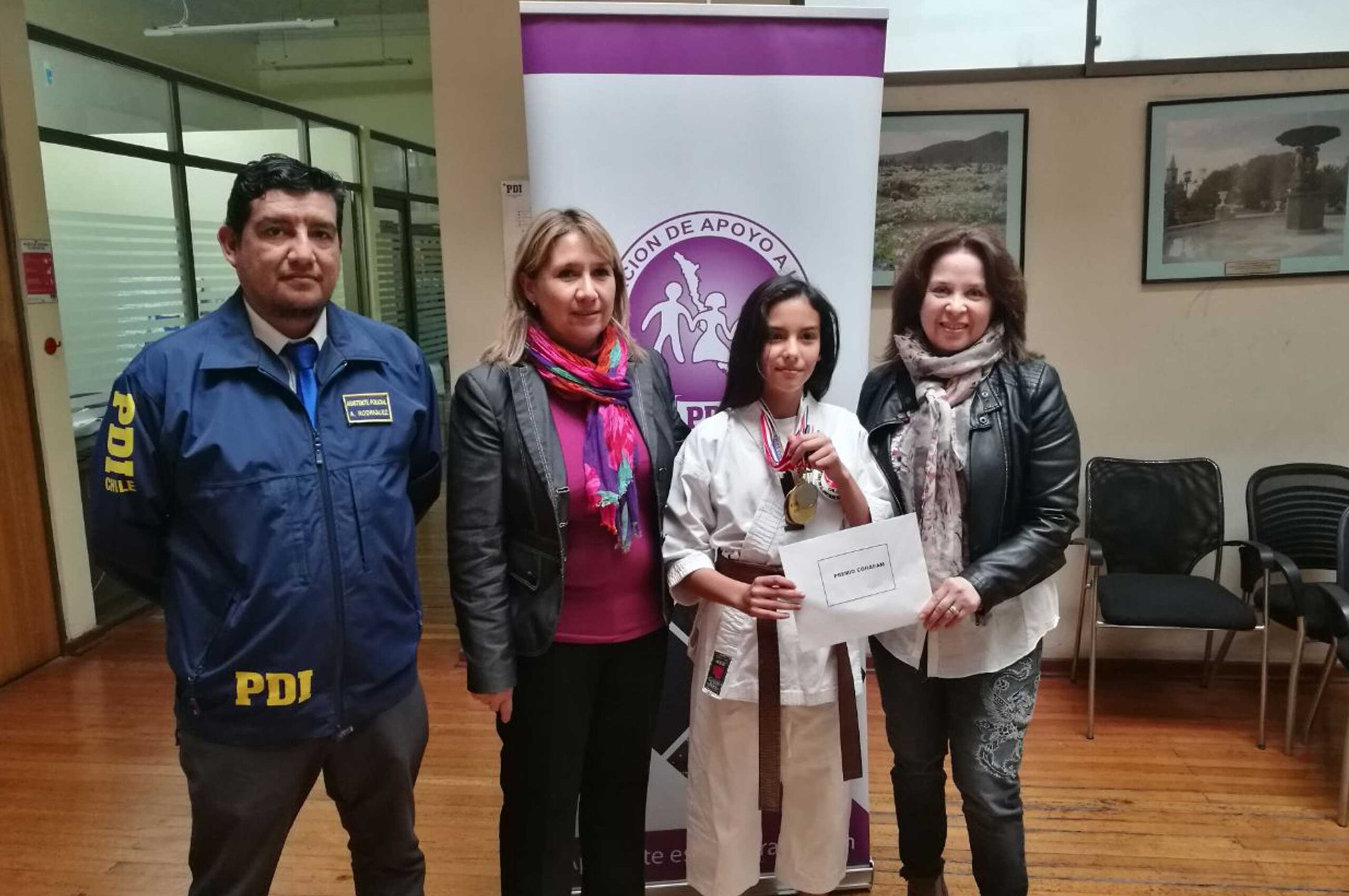 CORAFAM PREMIÓ A JOVEN DEPORTISTA DE ANTOFAGASTA 2