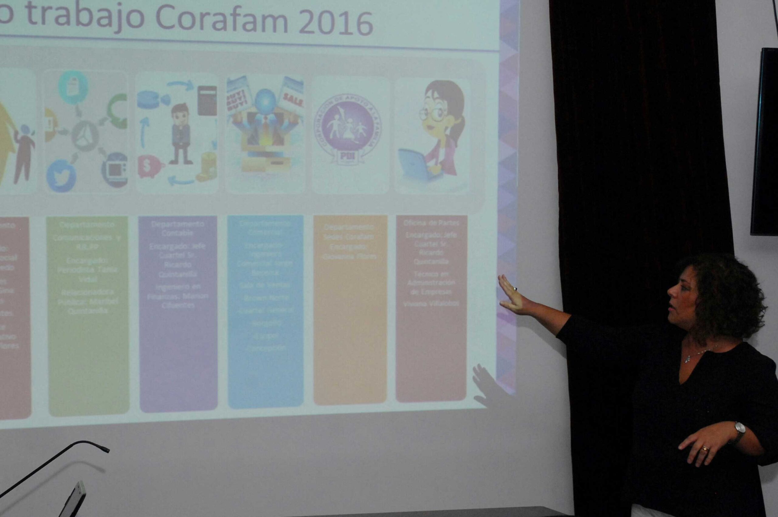 CORAFAM TARAPACÁ REALIZÓ CHARLA A SOCIAS5