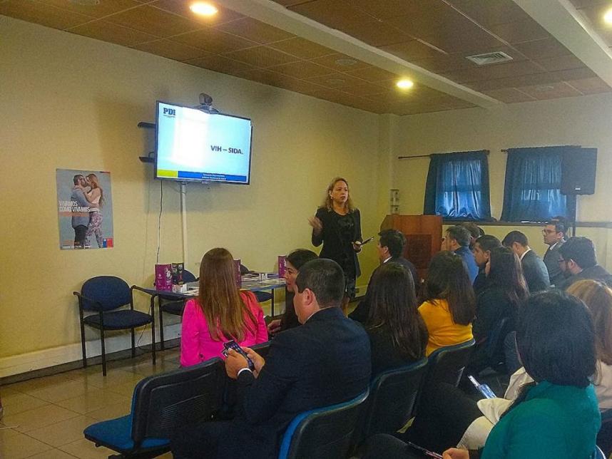 SEDE ANTOFAGASTA REALIZÓ CHARLA PREVENTIVA DE VIH 3