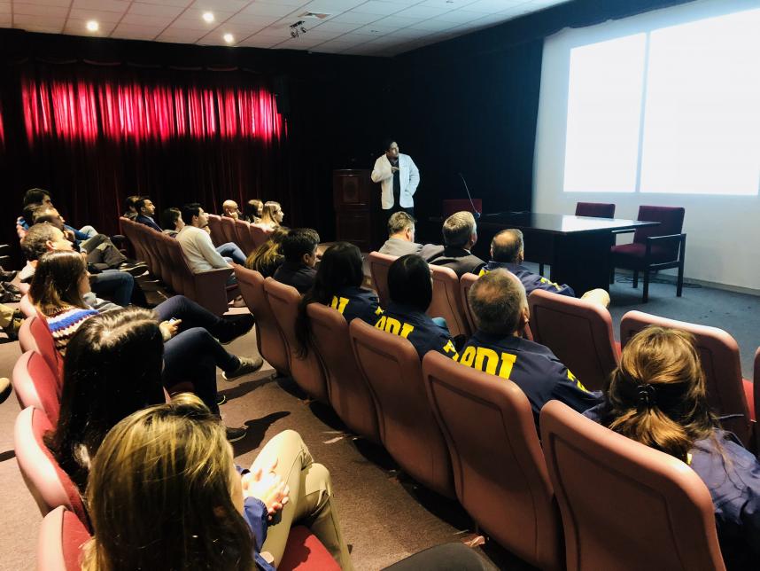 SEDE TARAPACÁ DICTÓ CHARLA DE TABAQUISMO 2